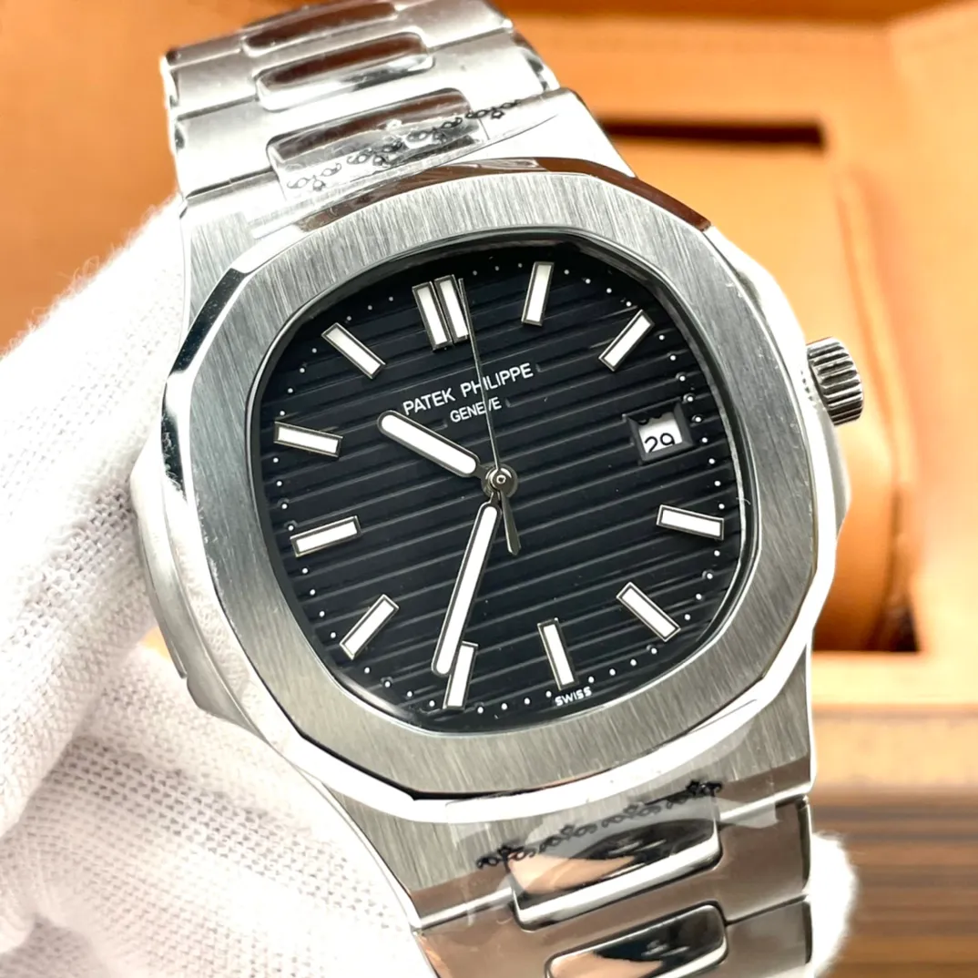 【High-end replica】💰1240! Patek Philippe Nautilus Series ♠Material: 316 stainless steel ♠Lens: sapphire glass ♠Movement: top fully automatic imported Citizen 8215 machinery ♠Size: 42mm diameter 2021 "Men's Preferred Model" Exquisite text three-dimensional sense - Nautilus [Exclusive real photo] Top-level creation, exquisite quality, excellent temperament Type: boutique men's watch (top-level) exquisite quality! !
